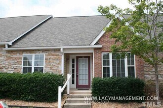 Building Photo - 11370 Clubhaven Pl