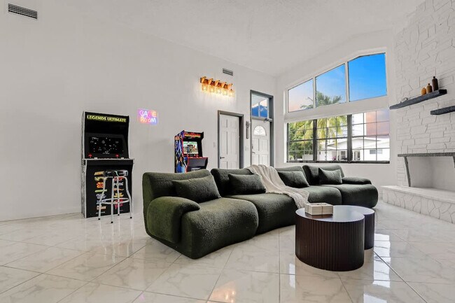 Foto del edificio - 20140 NE 25th Ct