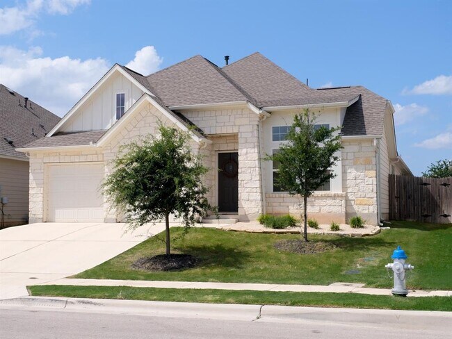 Foto del edificio - 227 Long Canyon Ln