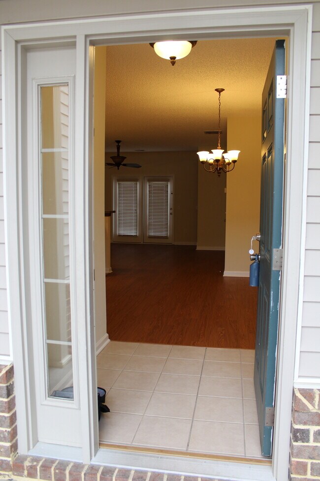 Foto del edificio - 485 Canyon Oak Loop