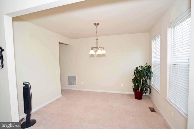 Building Photo - 103 Ayrshire Ct