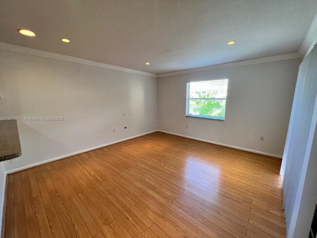 Foto del edificio - 9217 NW 54th St