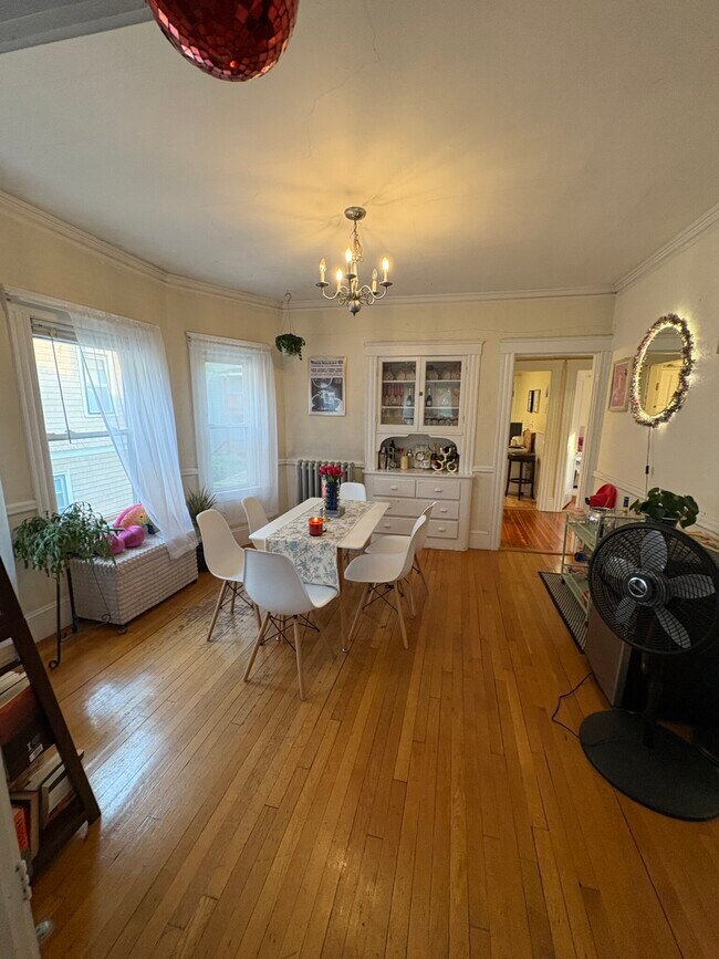 Foto del edificio - 34 Sunset Rd