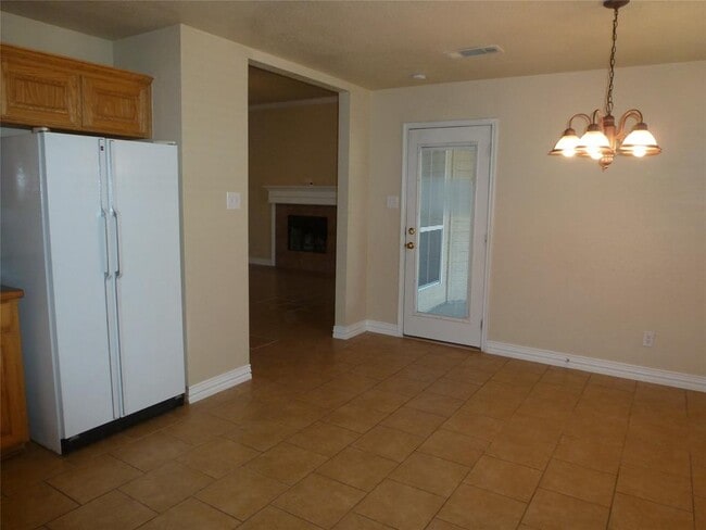 Building Photo - 937 Mesa Vista Dr