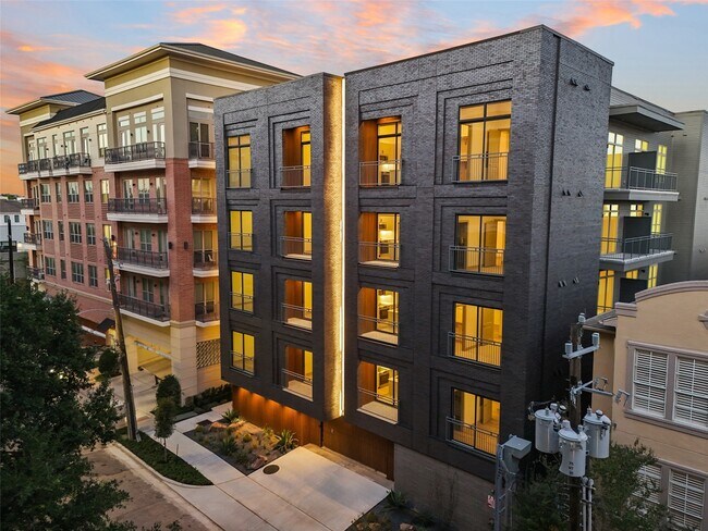 Foto del edificio - 170 Malone St