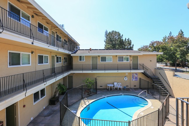 1963 Woodside Rd, Redwood City, CA 94061 - Apartments in Redwood City ...