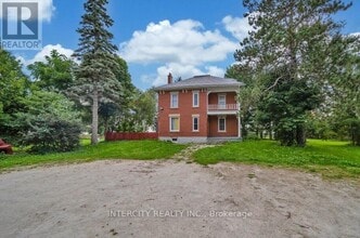 Building Photo - 8731 Wellington Rd 124