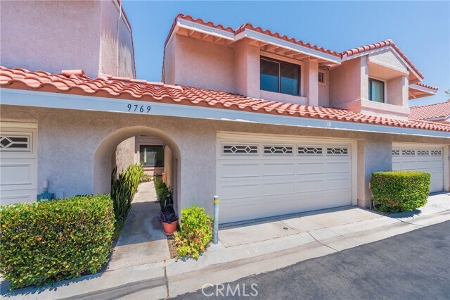 Foto principal - 9769 Hampton Ct
