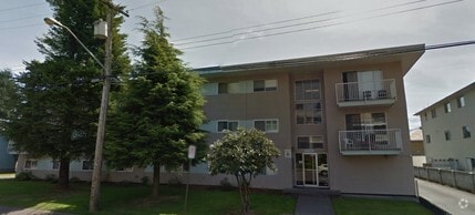 Building Photo - Chilliwack Core Mainstreet Apartments I & II