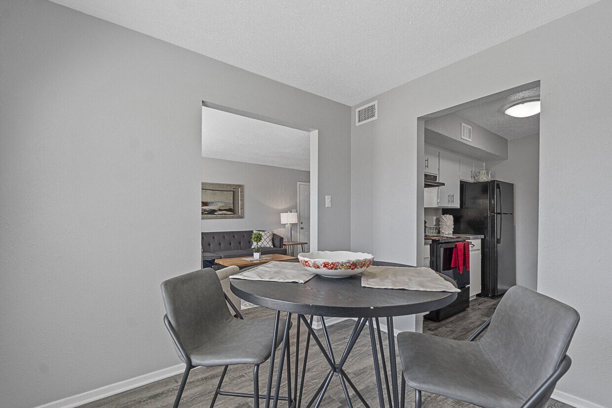 Maverick on Maurine Apartments 1200 Ridgeway Dr Wichita Falls, TX