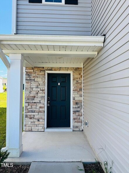 Building Photo - 708 Cider Ml Wy