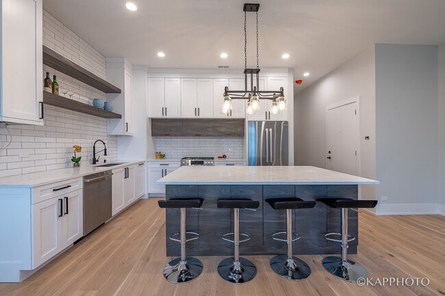 Foto del edificio - 4021 N Keystone Ave