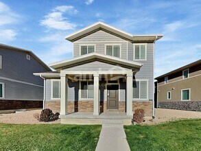 Building Photo - 5998 Verdigris Dr