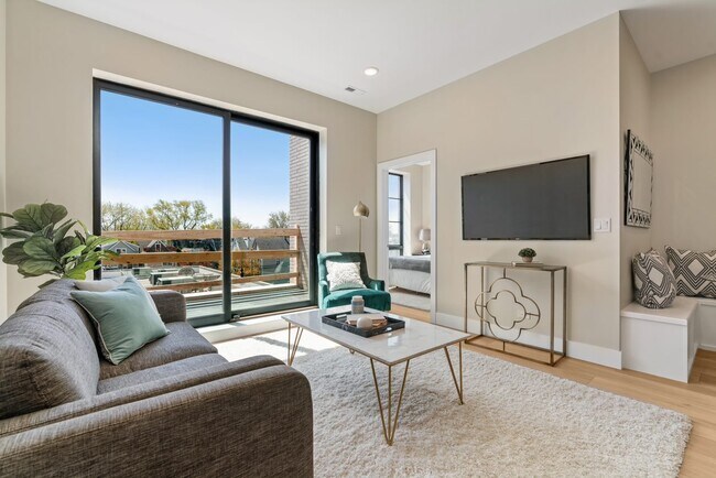 Foto del edificio - 1646 W Belmont Ave