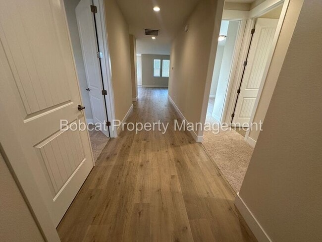 Foto del edificio - 1631 Delta Downs Dr