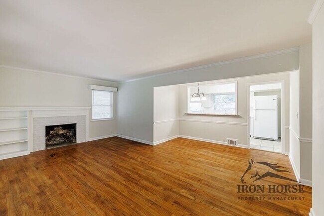 Foto del edificio - 160 Harold Dr