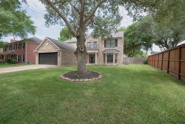 Building Photo - 2030 Cutter Dr