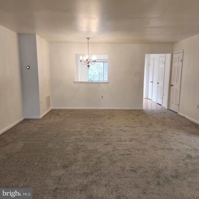 Building Photo - 7261 St Lucia Ct