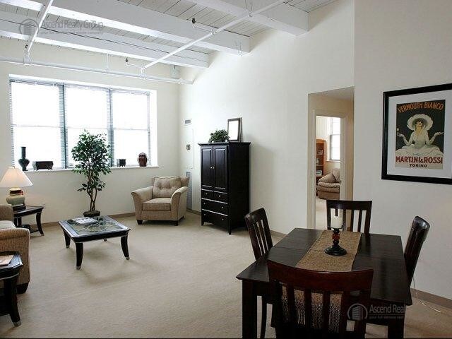Building Photo - 129 Franklin