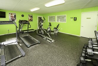 Camp Hill Plaza Apartment Homes Rentals - Camp Hill, PA | Apartments.com