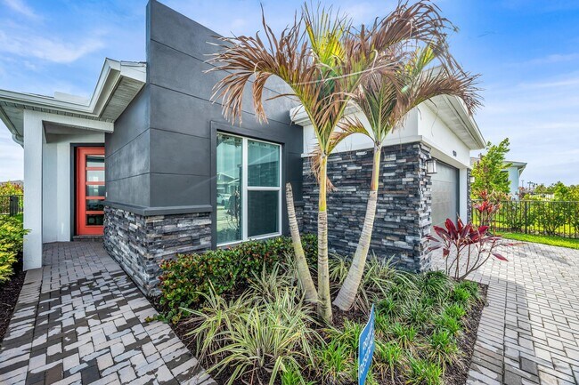 Foto del edificio - 9060 Remy Ln