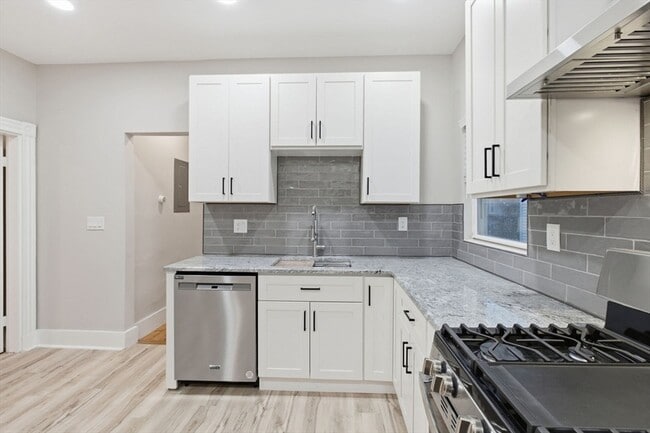 Photo - 43 Lonsdale St Apartment