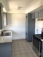 Building Photo - 9847 Loftus Dr