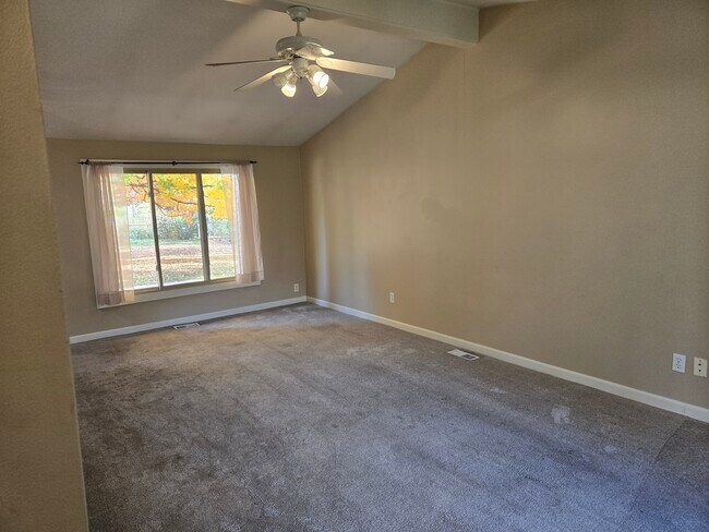 Foto del edificio - 2655 Easy St