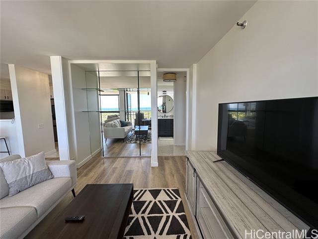 Building Photo - 322 Aoloa St