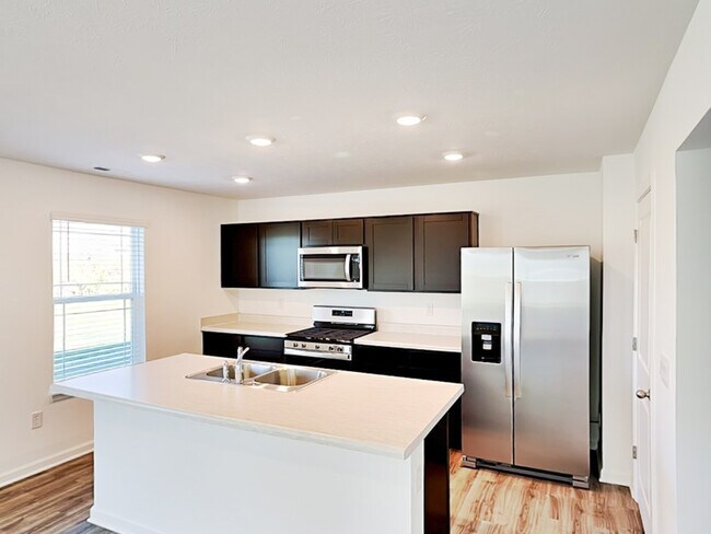 Foto del edificio - 762 Byron St