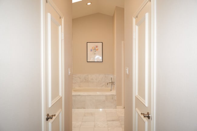 Building Photo - 3505 Fawn Trl