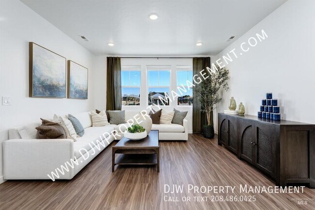 Foto del edificio - 4148-4186 W Perspective St