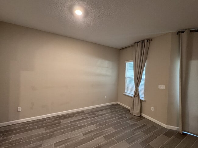 Foto del edificio - Townhome for Rent in Longleaf Community