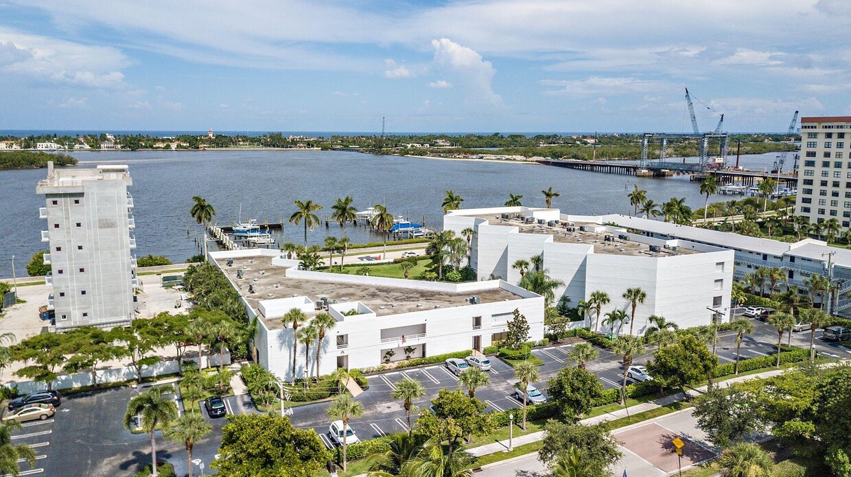 Foto principal - 3701 S Flagler Dr