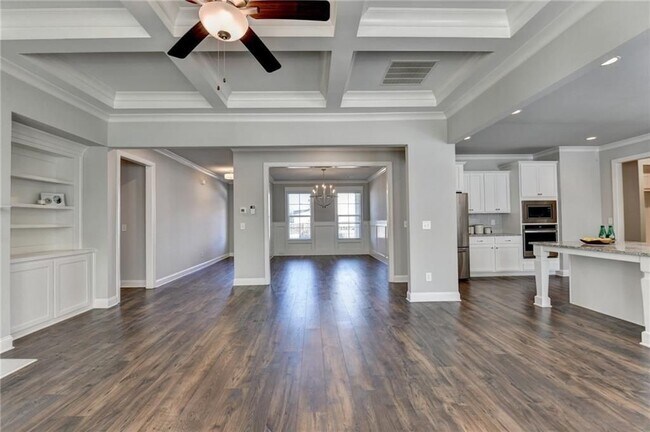 Foto del edificio - 840 Champagne Ln