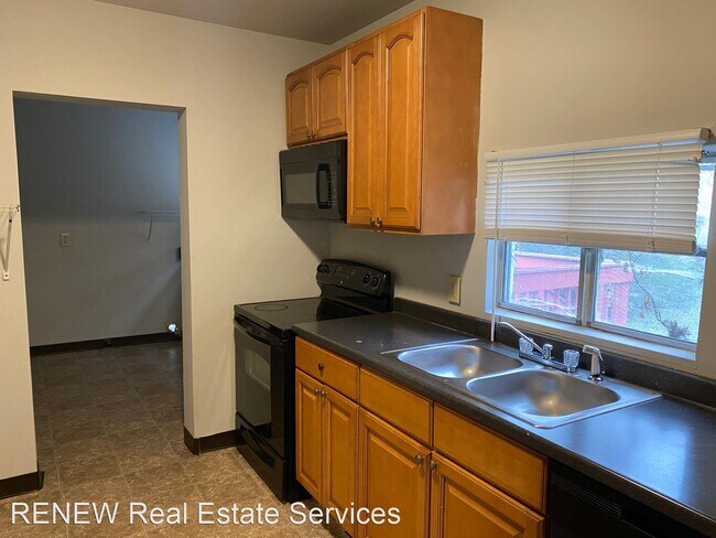 Foto del edificio - 3 br, 1 bath House - 2402 Albion Street