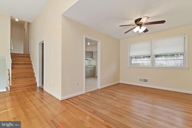 Foto del edificio - 6011 Roosevelt St