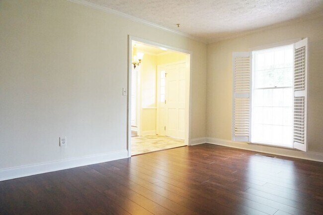 Foto del edificio - 318 Foxhall Ct