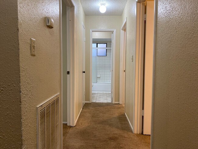 Foto del edificio - 10531 Golden Meadow Dr