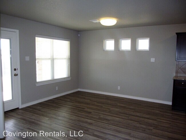Building Photo - 3 br, 2 bath House - 833 Karey Dr