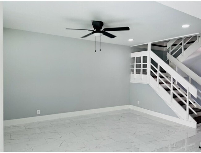 Foto del edificio - 314 Sunshine Dr