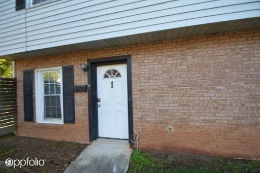 Building Photo - 218 Orange St