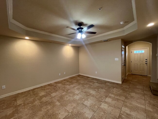 Foto del edificio - 6423 Luglio Ln