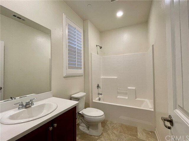 Foto del edificio - 15583 Basil Leaf Ln