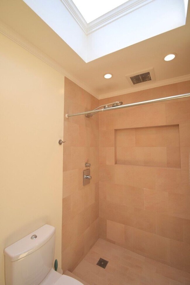 Foto del edificio - Peaceful and Serene 2 bedroom 2 bath