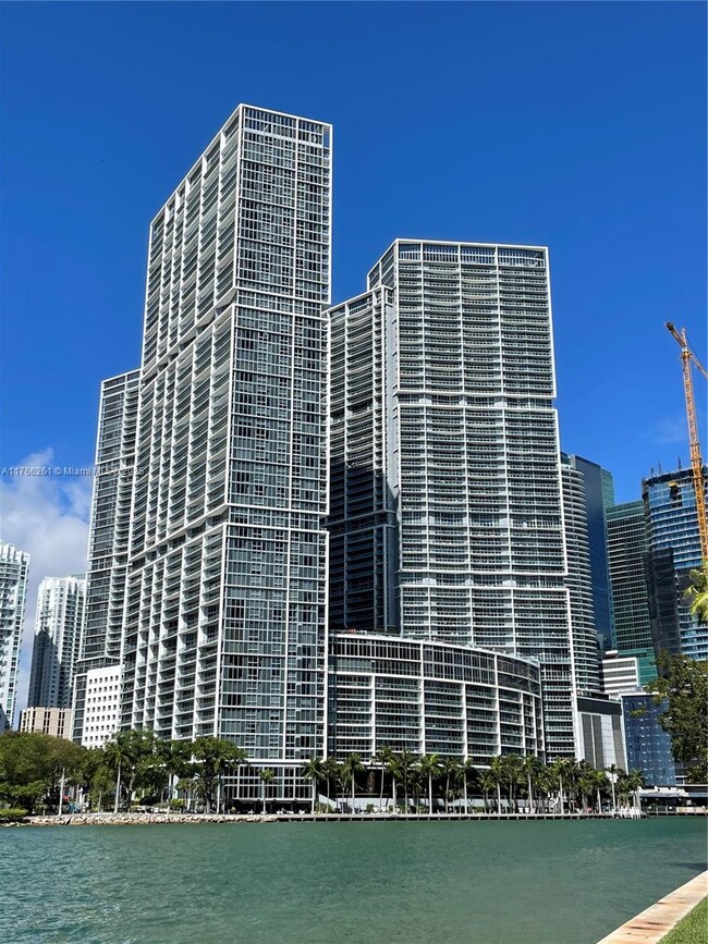 Foto del edificio - 465 Brickell Ave