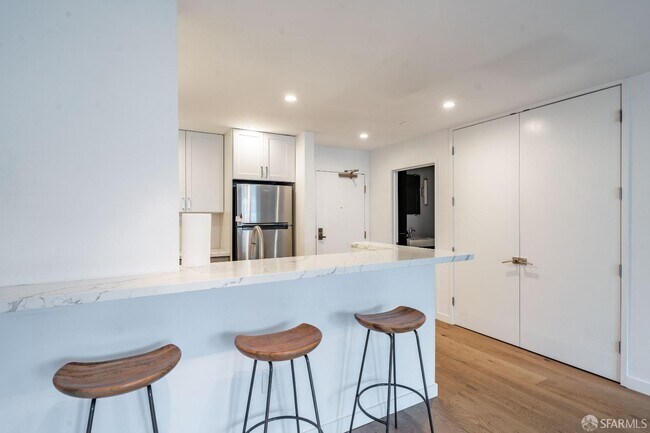 Building Photo - 2225 23rd St