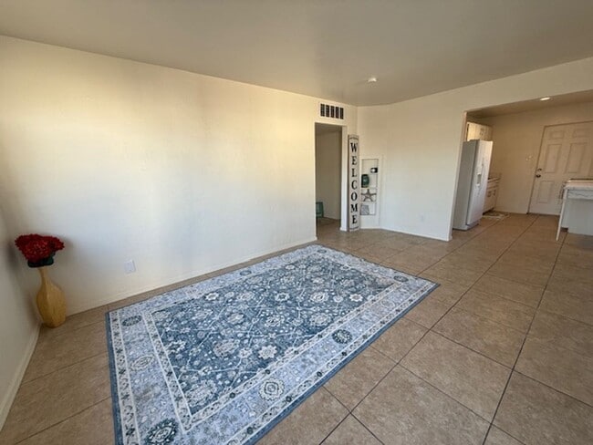 Photo - Refreshed and Ready for move in Apartment