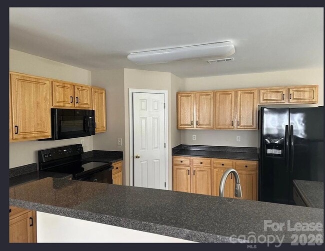 Foto del edificio - 108 Saye Pl