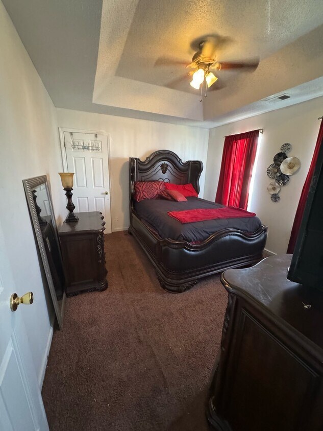 Foto del edificio - 3415 Riverview Chase Way